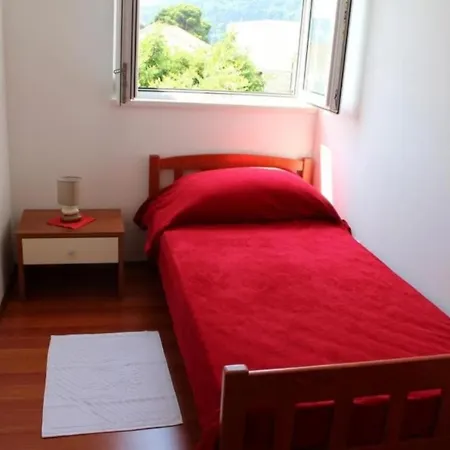 Apartment Ana - Cosy With Sea View *